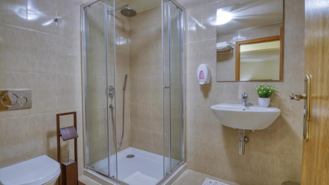 8-Bed Villa In Vilamoura-Sleeps-Playground-Pool Екстериор снимка